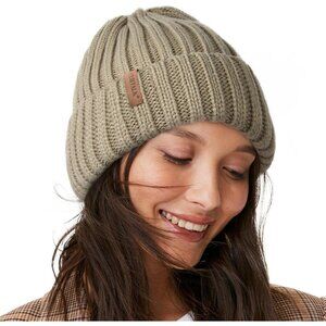 Women’s Tree Green Winter Fleece-Lined Chunky Knit Beanie Snow Hat Cap